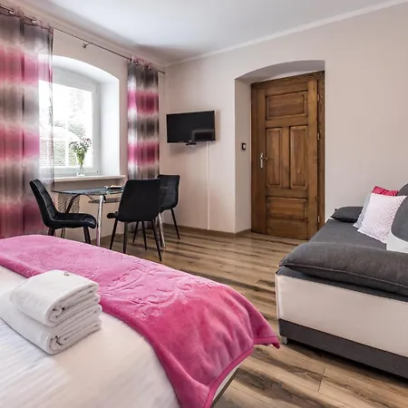 アパート Bialy *