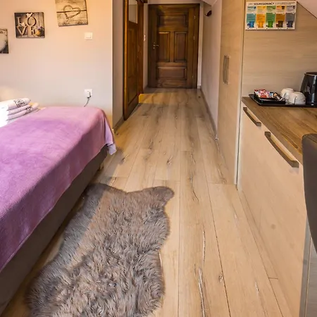 Bialy Apartment